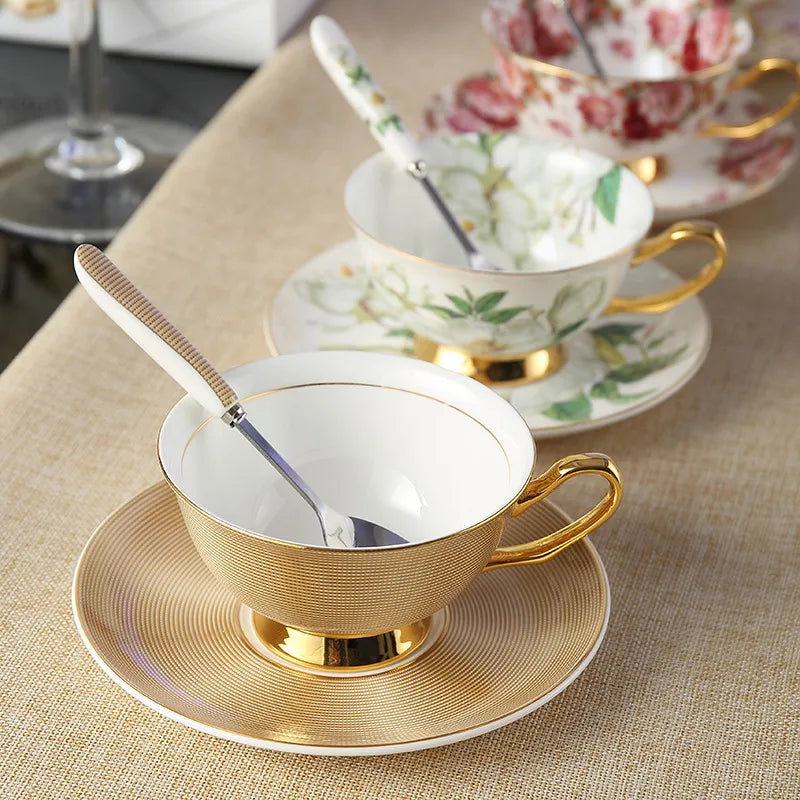 Europe Bone China Coffee Cup Saucer Spoon Set 200ml Luxury Ceramic Mug Top-grade Porcelain Tea Cup Cafe Teaware Party Drinkware