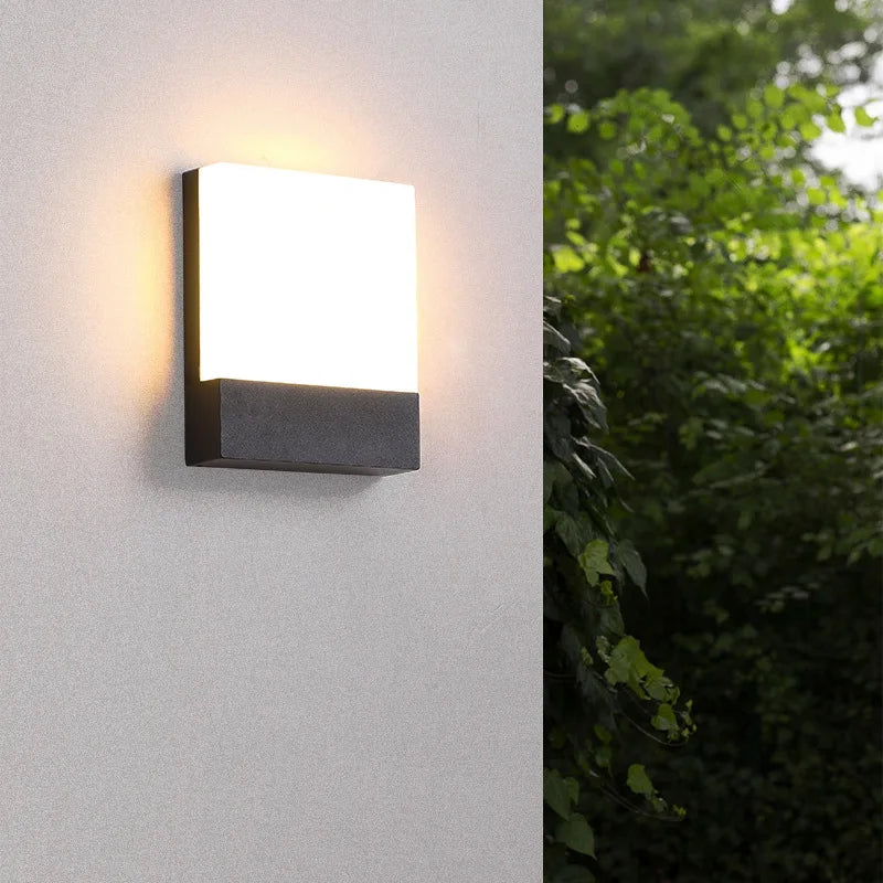 Outdoor waterproof IP65 minimalist ultra bright wall lamp villa courtyard entrance garden wall lamp exterior wall decoration