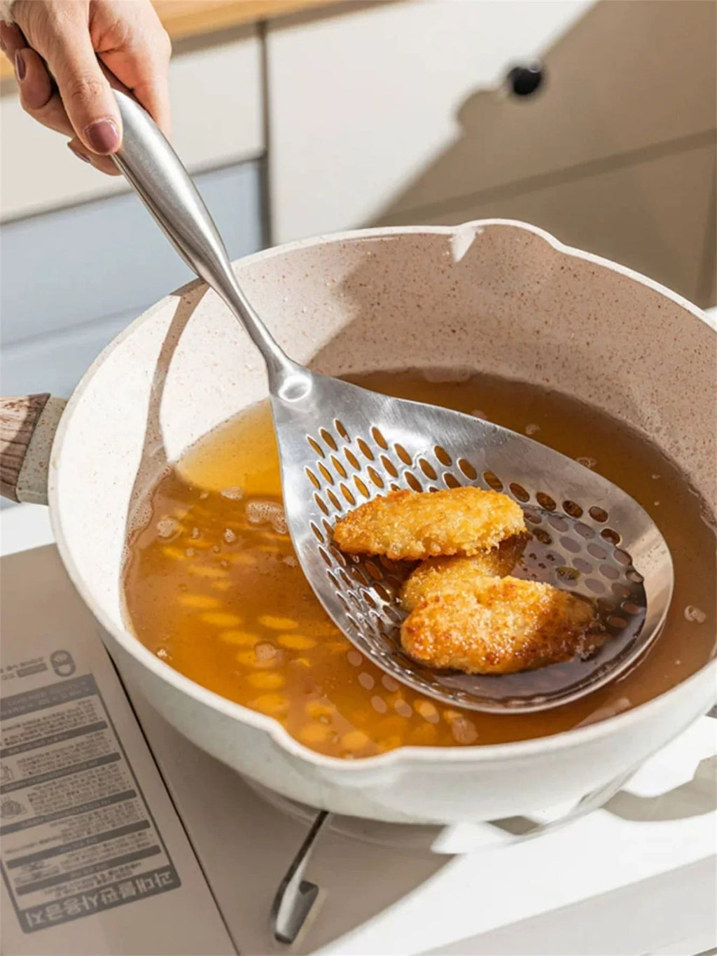 1pc Large Durable Stainless Steel Colander Skimmer Spoon, Heavy Duty Food Strainer Spoon  for Frying & Cooking, Kitchen Utensils