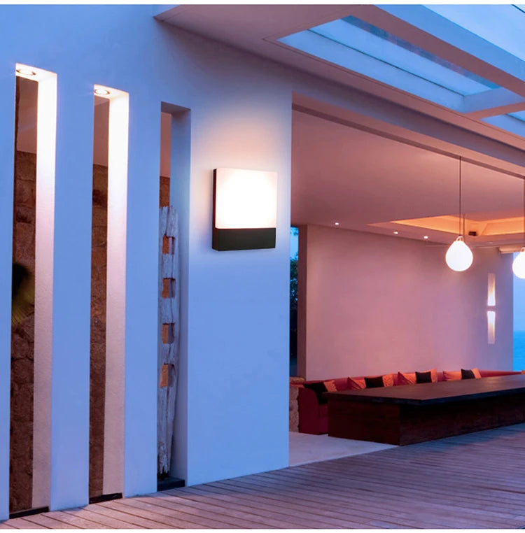Outdoor waterproof IP65 minimalist ultra bright wall lamp villa courtyard entrance garden wall lamp exterior wall decoration