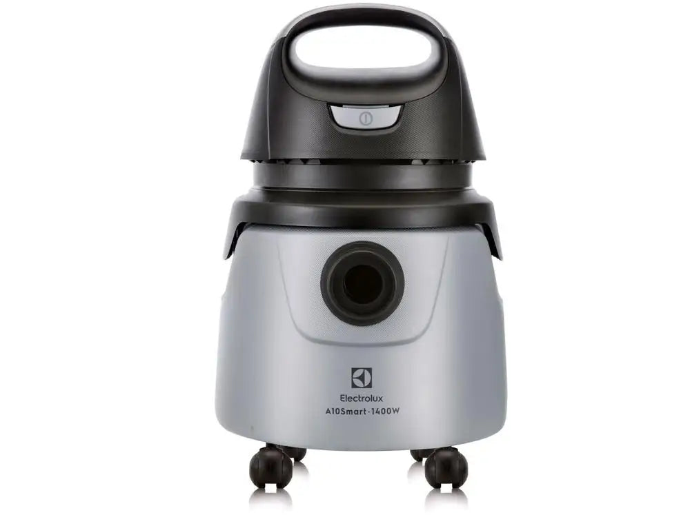 Electrolux 1400W - 110V Vacuum Cleaner and Water