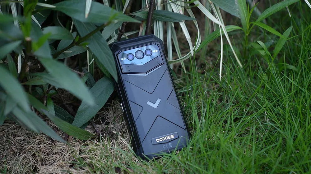 DOOGEE V Max Plus 5G Rugged Phone 6.58" Dimensity 7050 16GB+512GB Lighting Effects 22000mAh Battery 200MP AI Camera Cell Phone