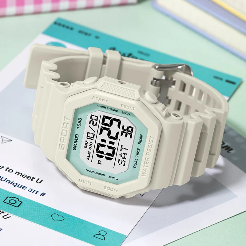 SKMEI 1988 Chrono Men Watch Luxury Brand Sport Watch Electronic Digital Male Wrist Clock Man 50M Waterproof Men's Watches 1988