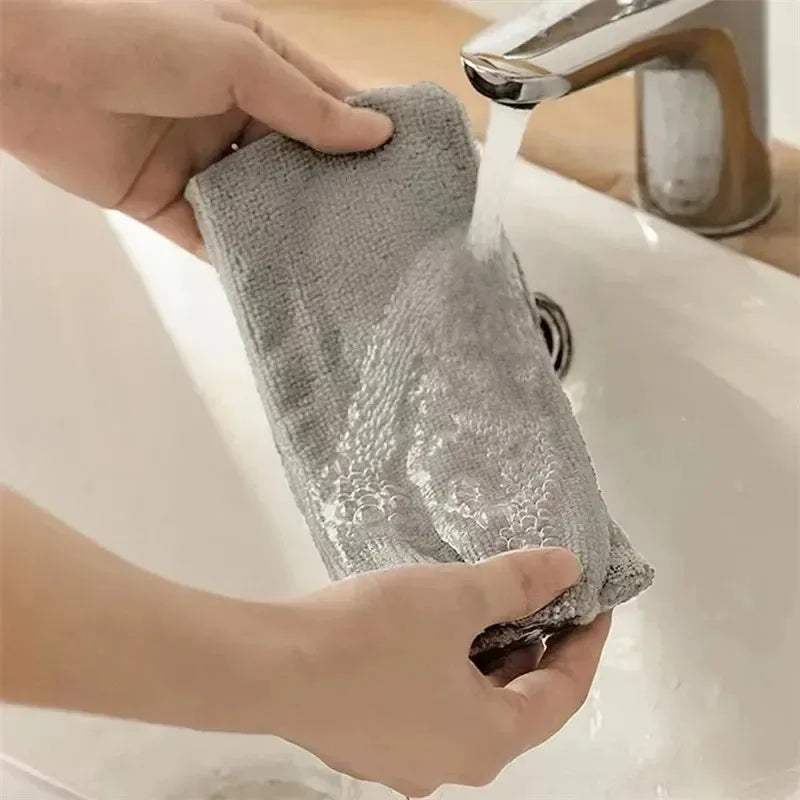 Telescopic Long Handle Broom For Home Blinds Dust Microfiber Brushes To Install Easy To Use Household Cleaning Tools
