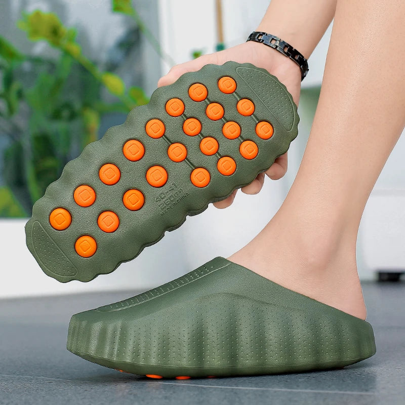 Men's and women's EVA lightweight toe massage slippers 2026 outdoor new casual sports slippers couple's fashionable beach shoes