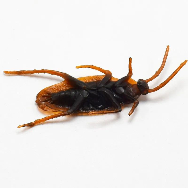 5-50Pcs Halloween gadget Plastic Cockroaches Joke Decoration Props Rubber Toy Gags Practical Jokes Toys Plastic Bugs Cockroach