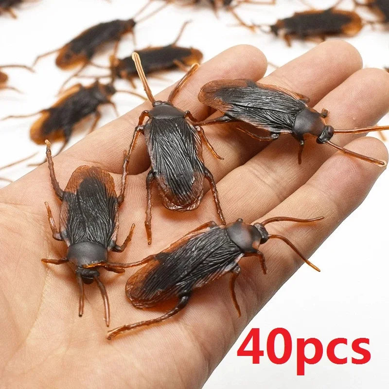 5-50Pcs Halloween gadget Plastic Cockroaches Joke Decoration Props Rubber Toy Gags Practical Jokes Toys Plastic Bugs Cockroach