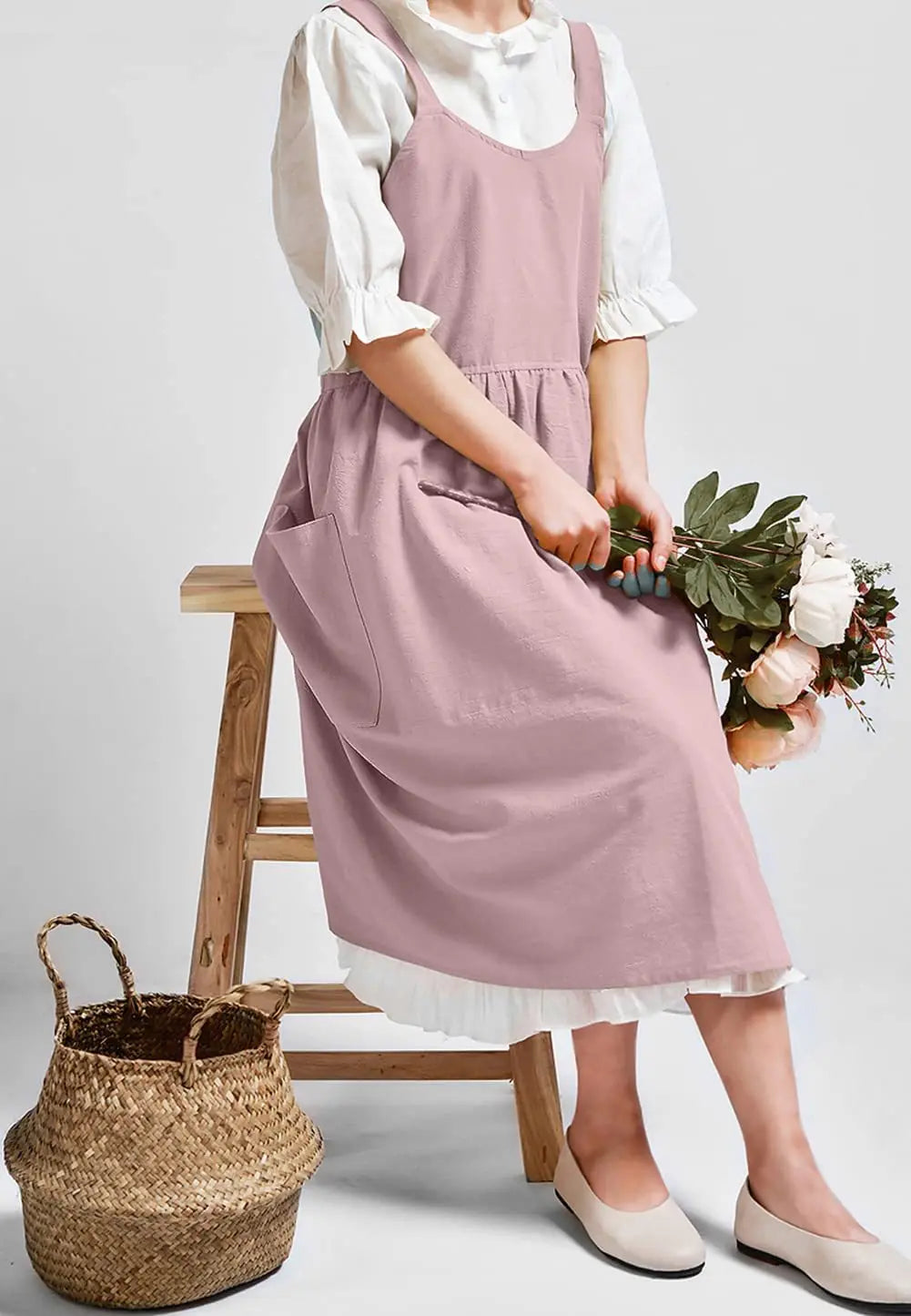 Cotton Linen Cross Back Apron for Women with Pockets - Breathable Chef Work Bib Apron for Kitchen Cooking & Gardening