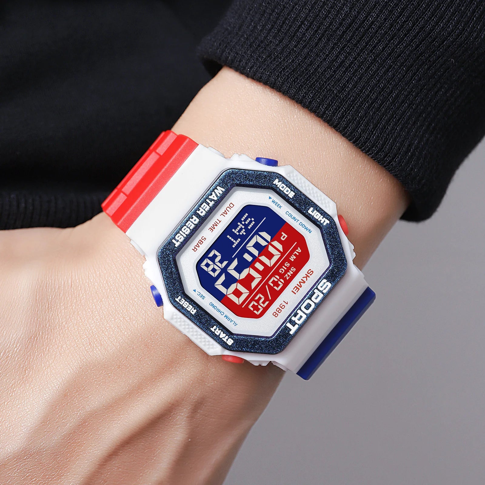 SKMEI 1988 Chrono Men Watch Luxury Brand Sport Watch Electronic Digital Male Wrist Clock Man 50M Waterproof Men's Watches 1988
