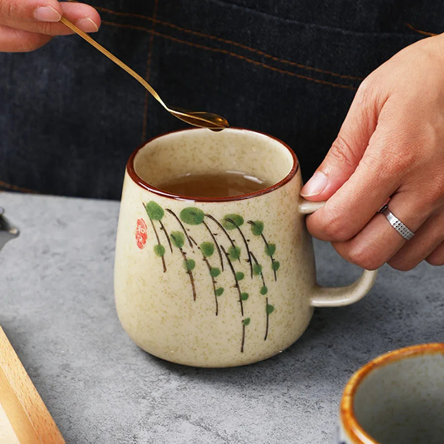 YWDL 350ml Japanese Ceramic Coffee Mug With Lid And Spoon Milk Breakfast Cups Home Heat-resistant Teacup Tumbler Water Mug Gift