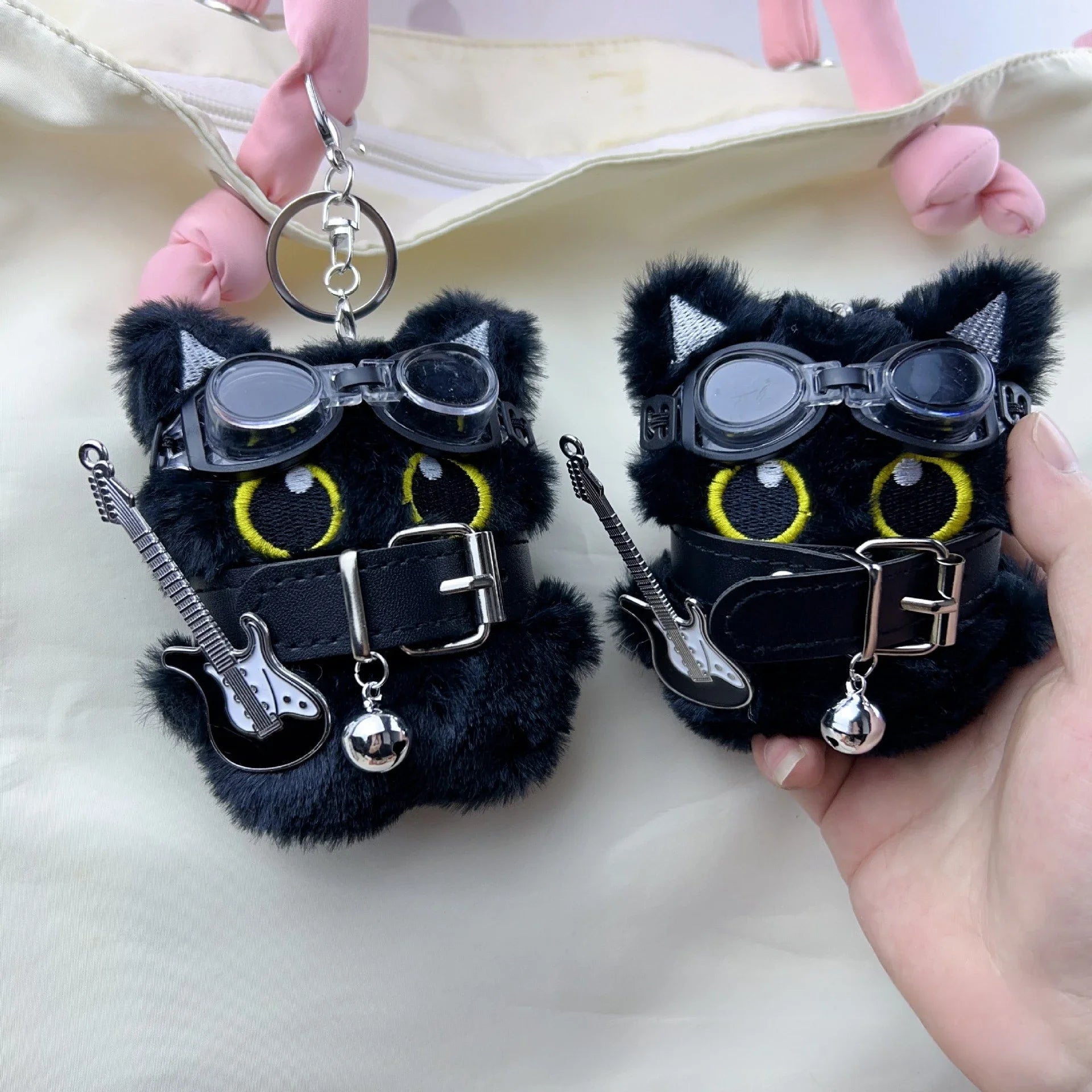 Punk Style Black Cat Keychain Cute Big Eye Cat Bag Charm  Gift