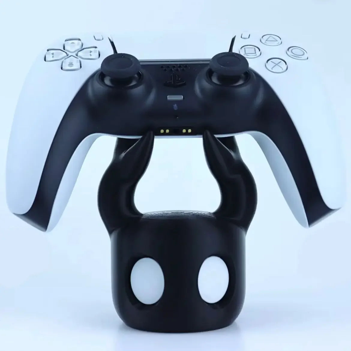 HOT!!!Universal Game Controller Stand Compatible With PS4/PS5/Switch Hollow Knight Theme Cool Desktop Display Gaming Accessories