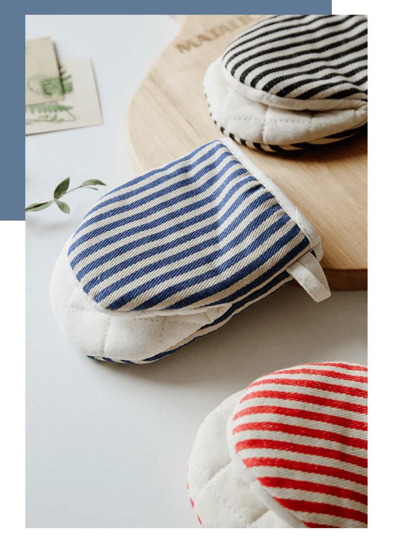 1PC  Heat-insulating Gloves Potholder Kitchen Anti-scald Microwave Gloves High Temperature Resistant Kitchen Baking Oven Gloves