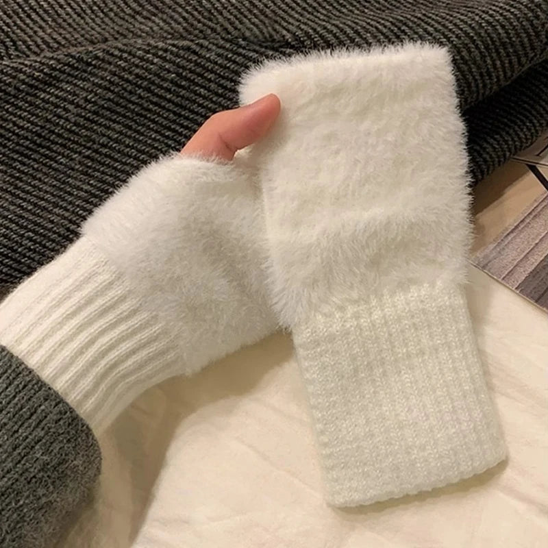 1PC- Warm and Cold-proof Half-finger Gloves for Women in Autumn and Winter, Versatile and Plush, Cute Office Half-finger Gloves