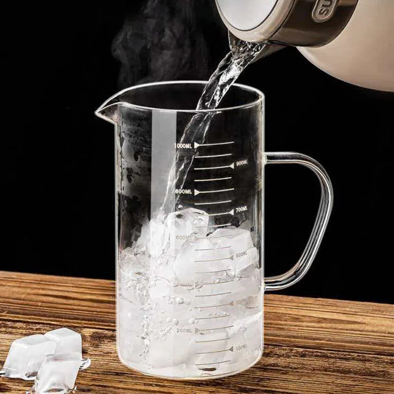YWDL Food Grade Glass Measuring Cups Kettle Kitchen Milk Tea with Lid and Handle Laboratory Beaker Measuring Mug 250-1000ML