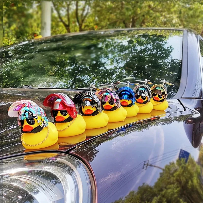 Broken Wind Rubber Duck Motor Accessories Yellow Duck with Helmet Auto Car Accessories Duck In The Car Car Interior Decoration