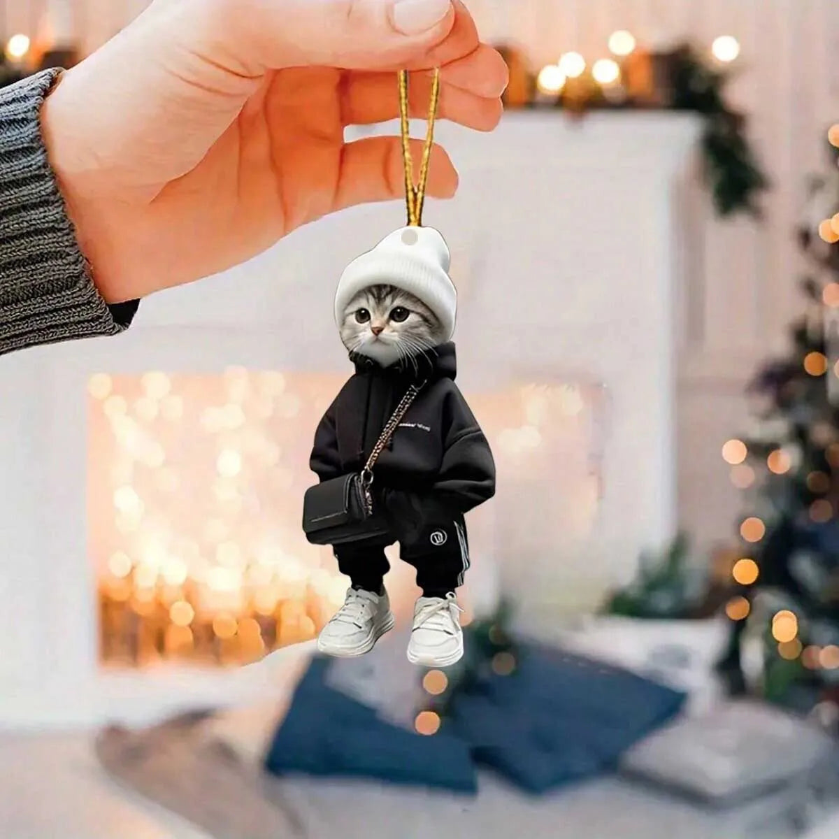 Cute and stylish cat decoration pendant, perfect car and bag accessory to use as backpack pendant, car pendant
