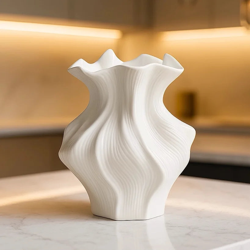 Nordic Minimalist White Textured Ceramic Vase 3D Wave Pattern Tabletop Decor Flower Vase for Living Room Bedroom Dried Flowers
