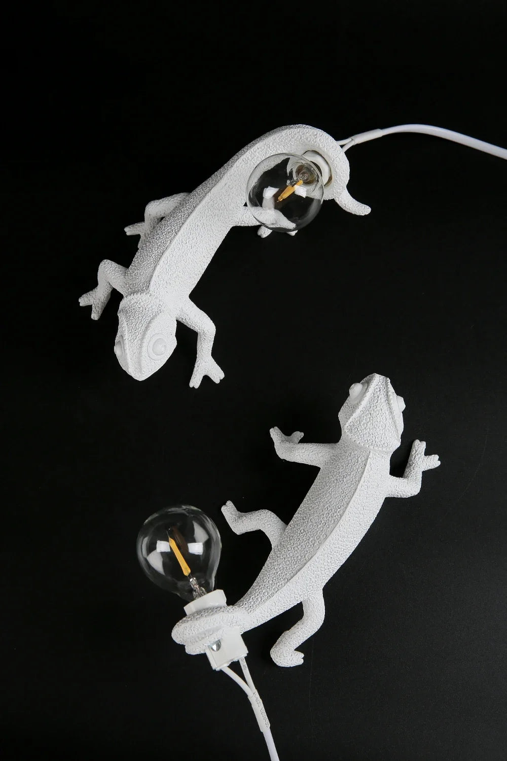 creative lizard wall lamp bedroom Bedside Night light living room home decor Cute Resin Animal lights chameleon Light Fixtures
