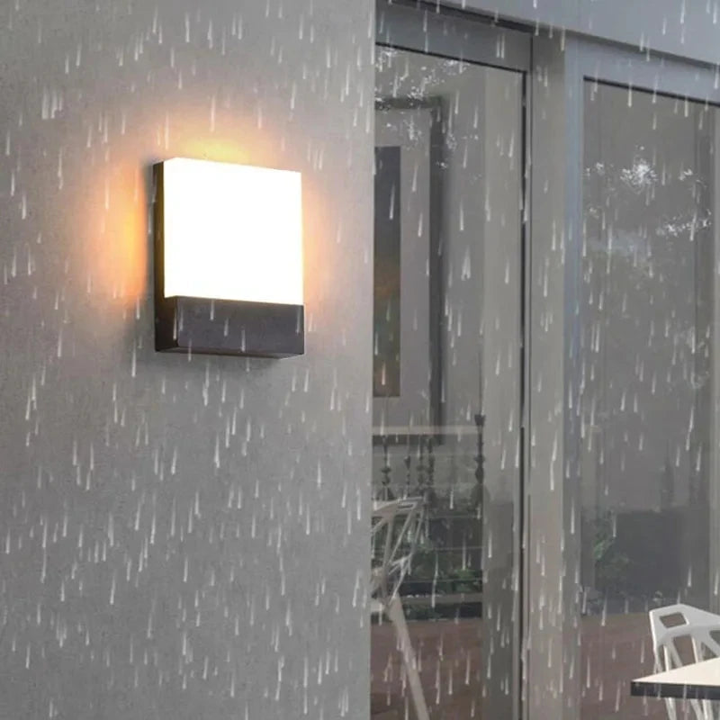 Outdoor waterproof IP65 minimalist ultra bright wall lamp villa courtyard entrance garden wall lamp exterior wall decoration