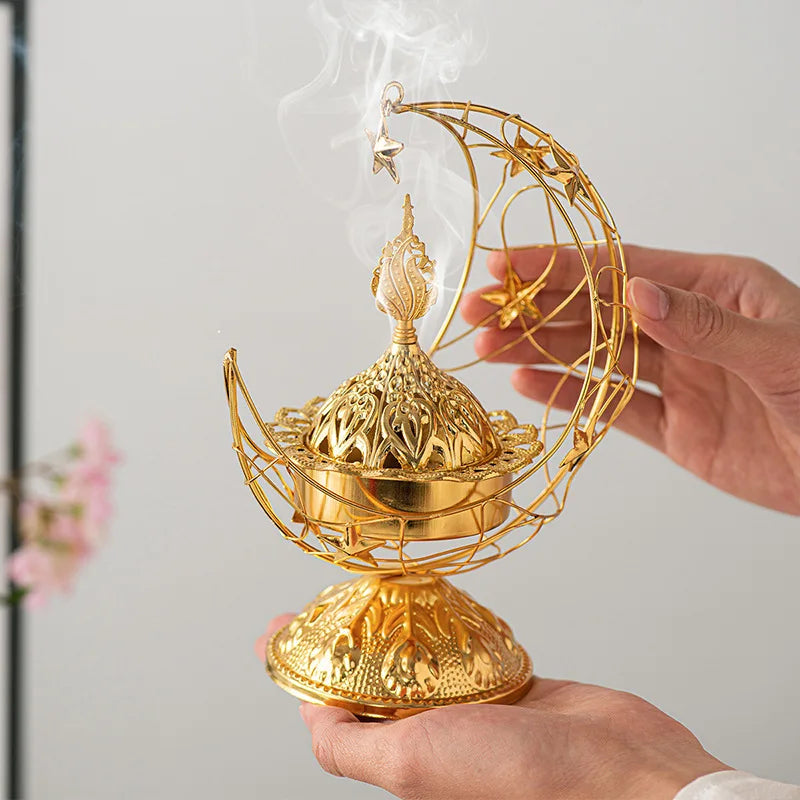Middle Eastern Hand-held Crescent Metal Incense Burner Golden Living Room Tabletop Incense Burners Arabic Ornament