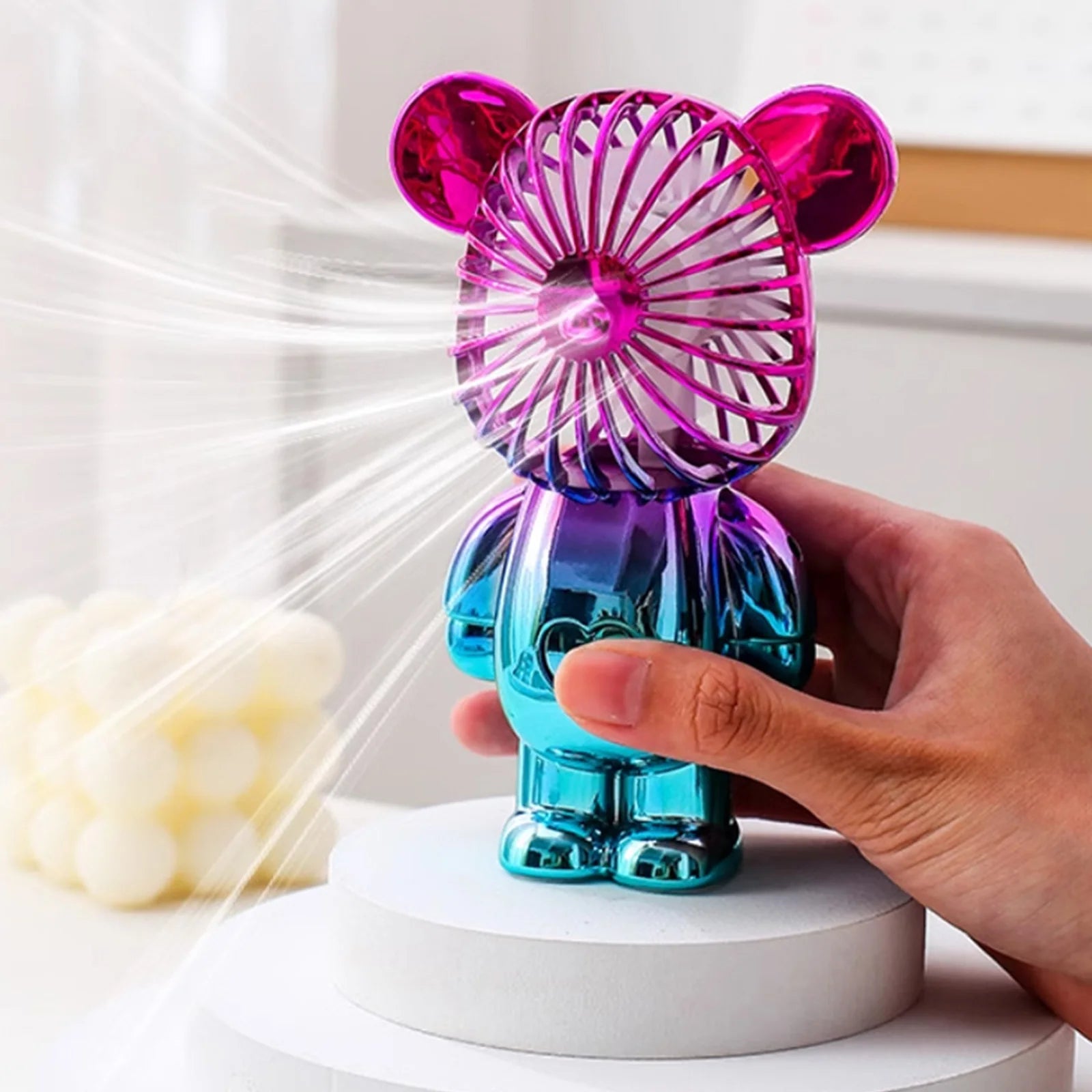 Graffiti Bear Electric Fan USB Rechargeable Desktop Fan Electroplating Gradient 3-speed for Camping Outdoor Travel