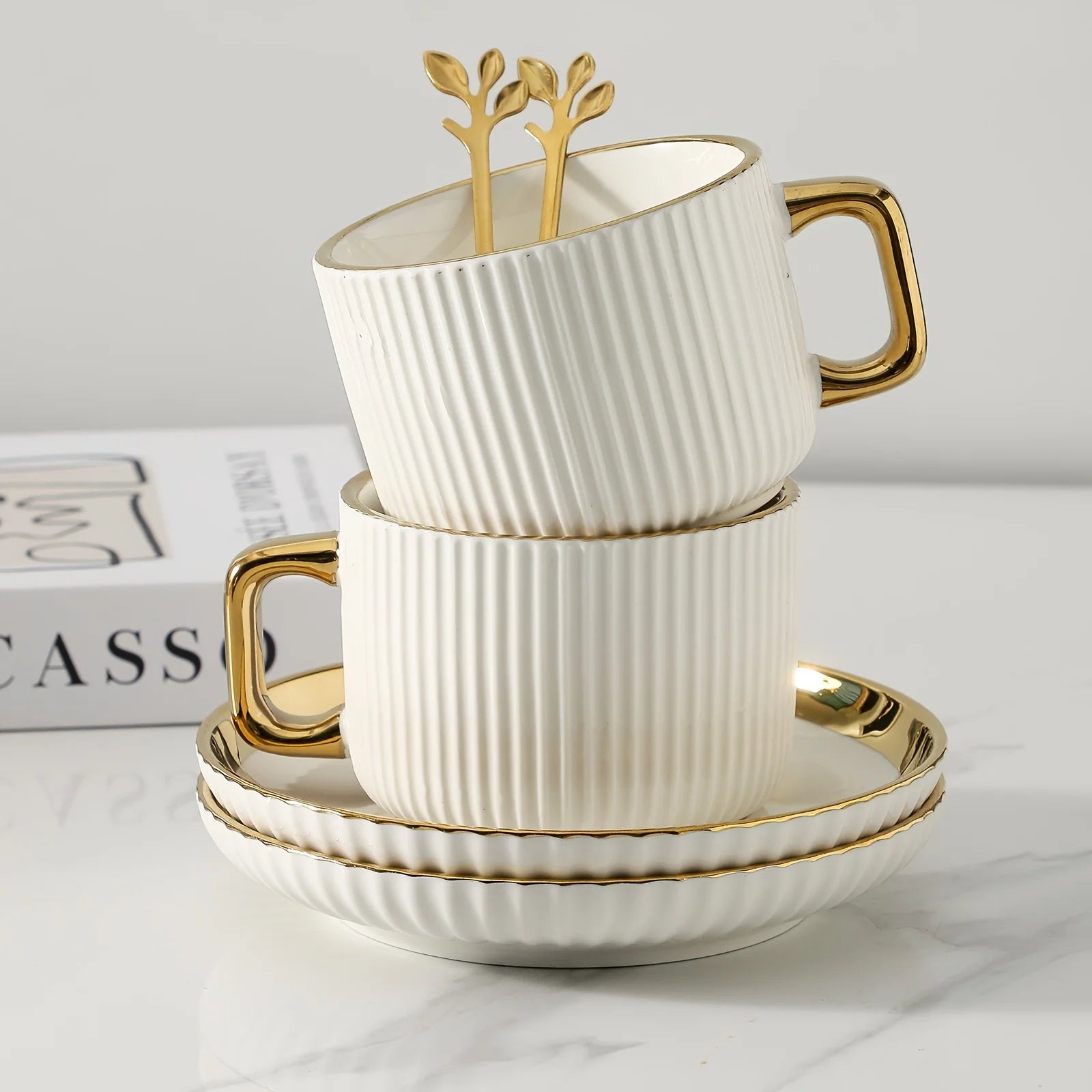 300ml Luxury Gold-Edged Ceramic Cup&saucer Set Latte Art Coffee Cup for Home Kitchen Afternoon Tea Set European Kitchenware Gift