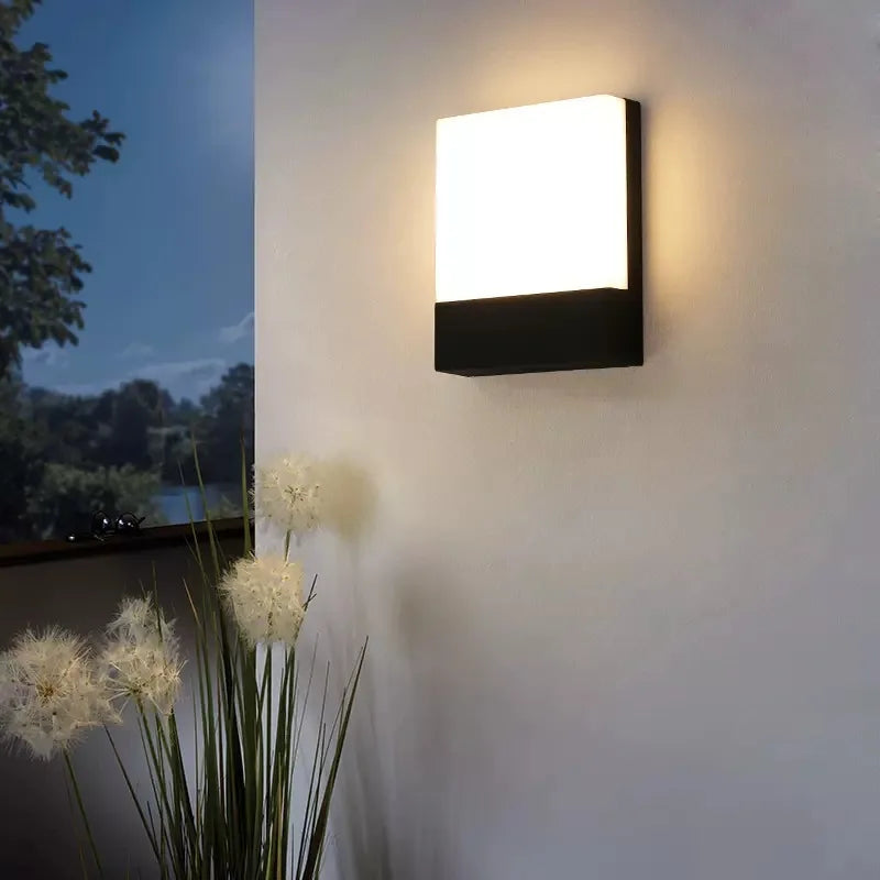 Outdoor waterproof IP65 minimalist ultra bright wall lamp villa courtyard entrance garden wall lamp exterior wall decoration