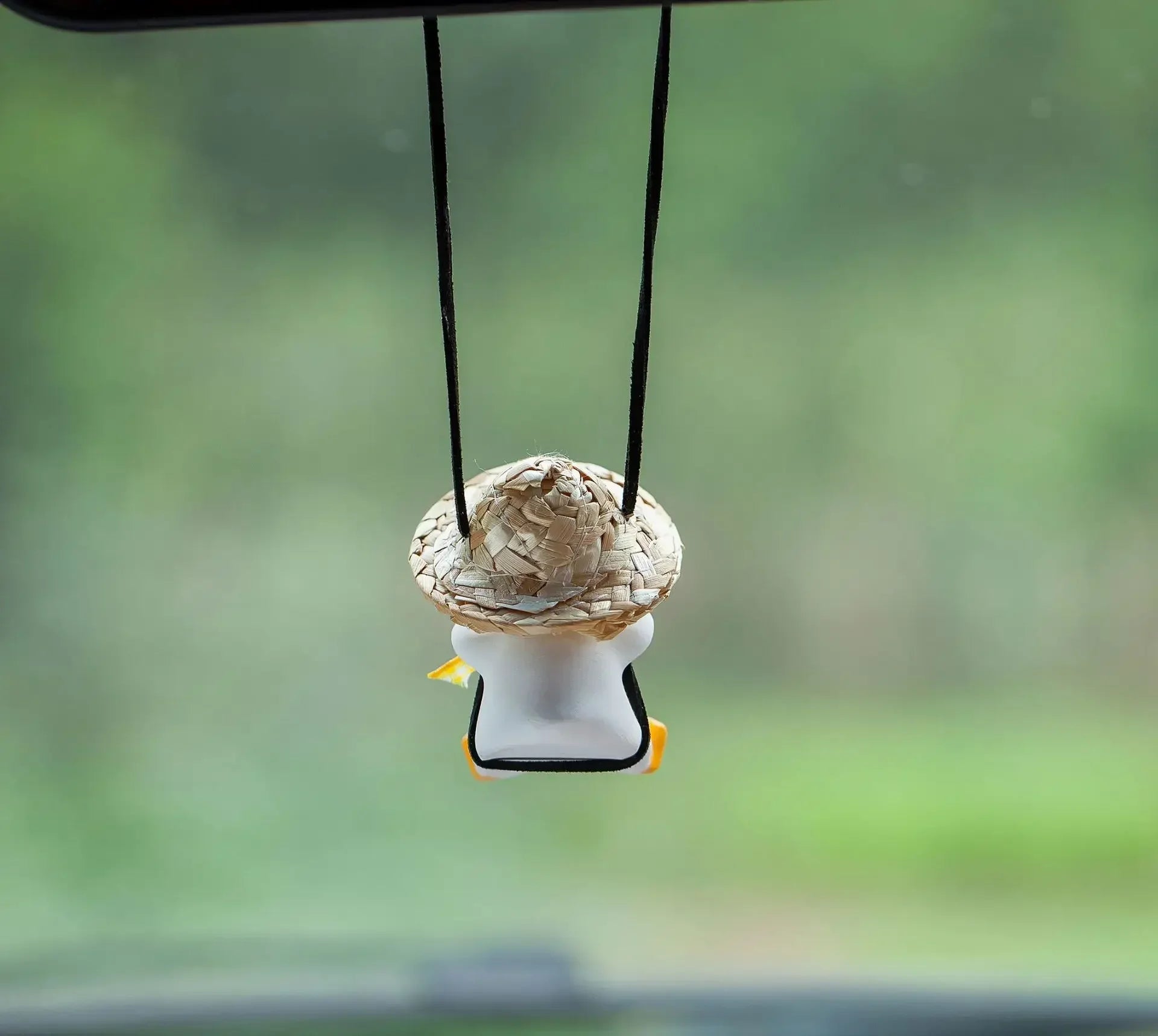 Car Pendant Cute Swing Duck Car Interior Decoration Holiday Swing Duck With Glasses Rearview Mirror Pendant For Car Accessories