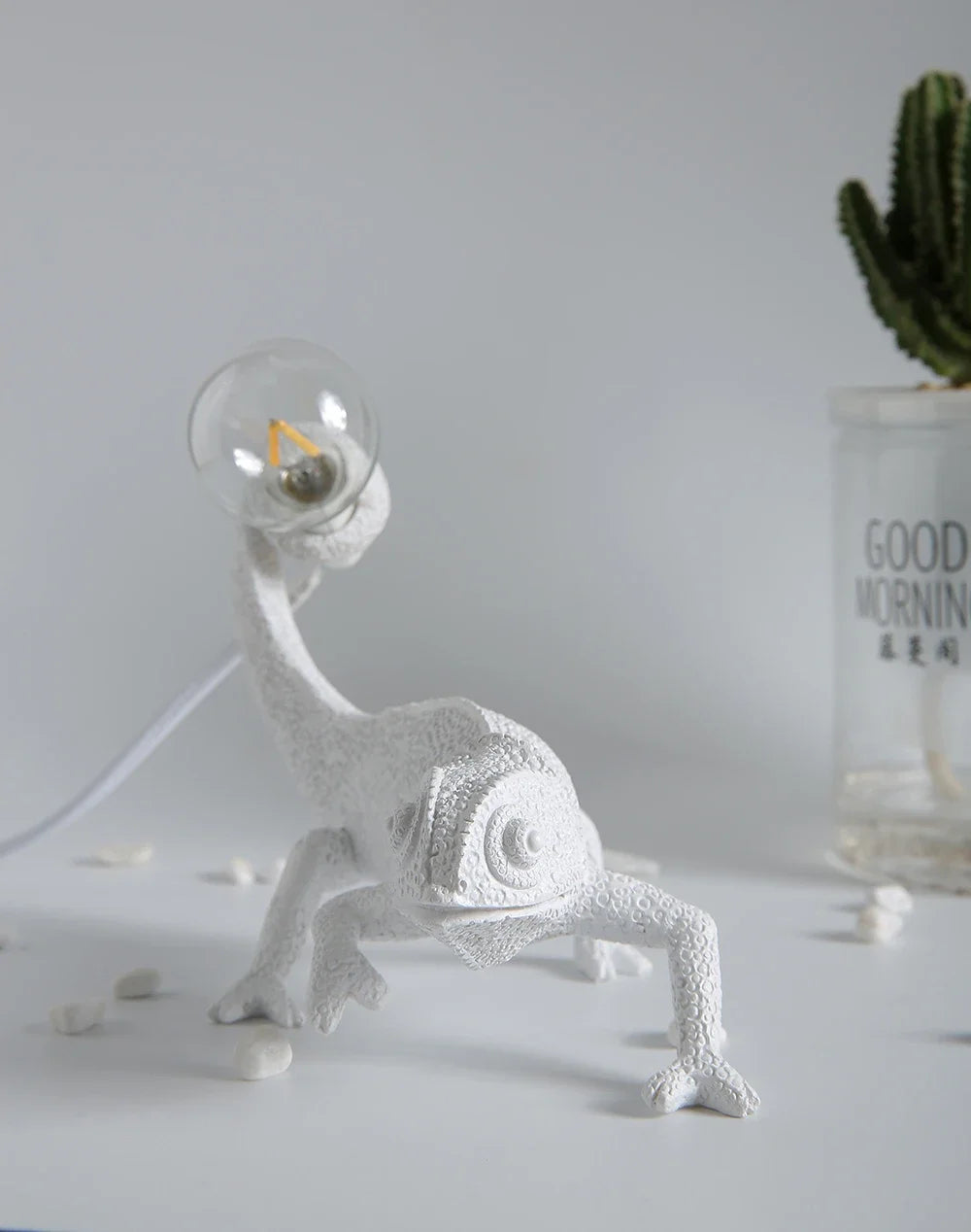 creative lizard wall lamp bedroom Bedside Night light living room home decor Cute Resin Animal lights chameleon Light Fixtures
