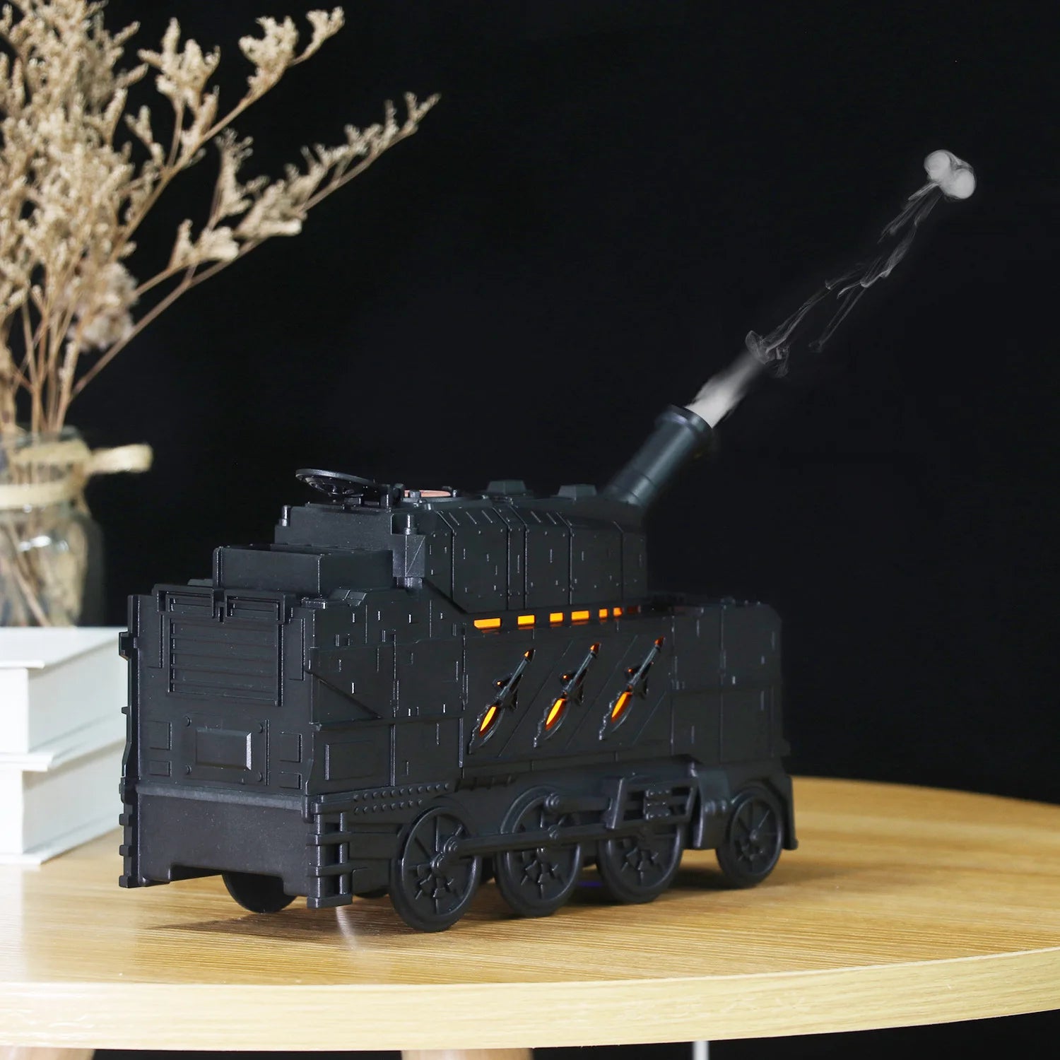 Mini Tank Shape Aromatherapy Diffuser Desktop Essential Oils Difusor Smoke Ring Spray Ultrasonic Air Humidifier with LED Lamp