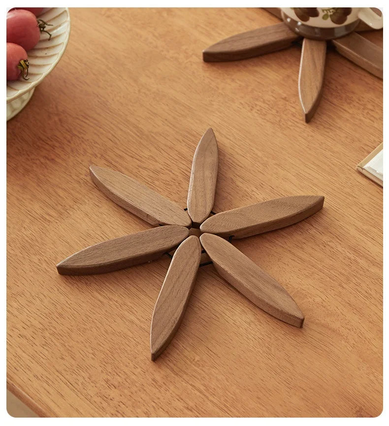 Wooden Tree Trivet & Star Coaster Set, Foldable Heat Resistant Pot Holders, Walnut Wood Table Trivet for Hot Dishes, Pots, Cups
